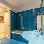 Pantheon View Apartment *